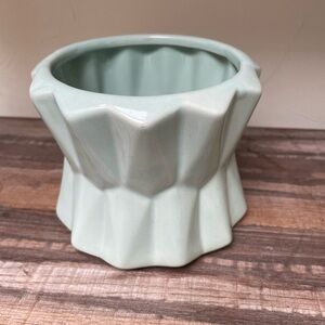 Chive Geometric Mint Green Planter